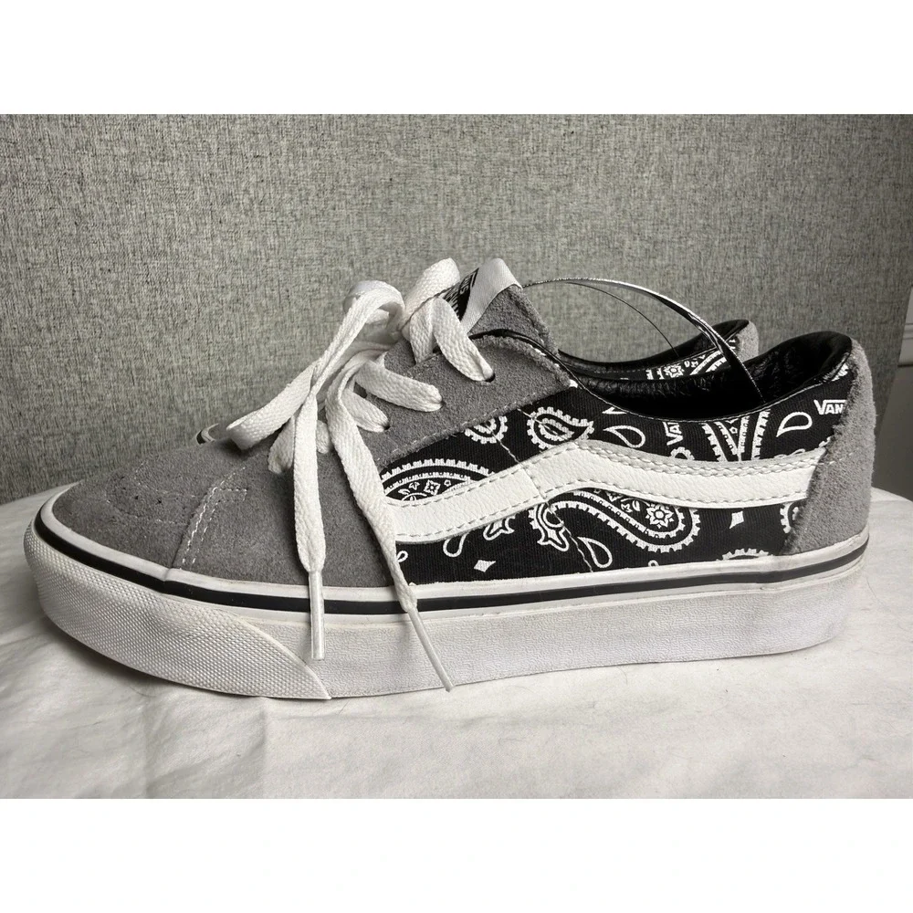 VANS Gray Black Paisely Bandana Sk8 Low Top Sneakker Skateboard Suede Shoes Sz 7